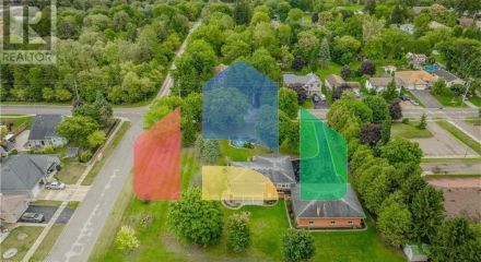 Residential - Single Family Home - Mitchell, Canada - Canada Residential - Single Family Home - Mitchell, Canada - Canada