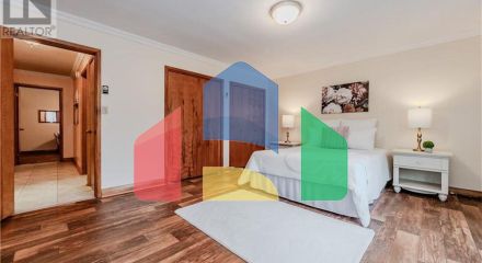 Residential - Single Family Home - Mitchell, Canada - Canada Residential - Single Family Home - Mitchell, Canada - Canada