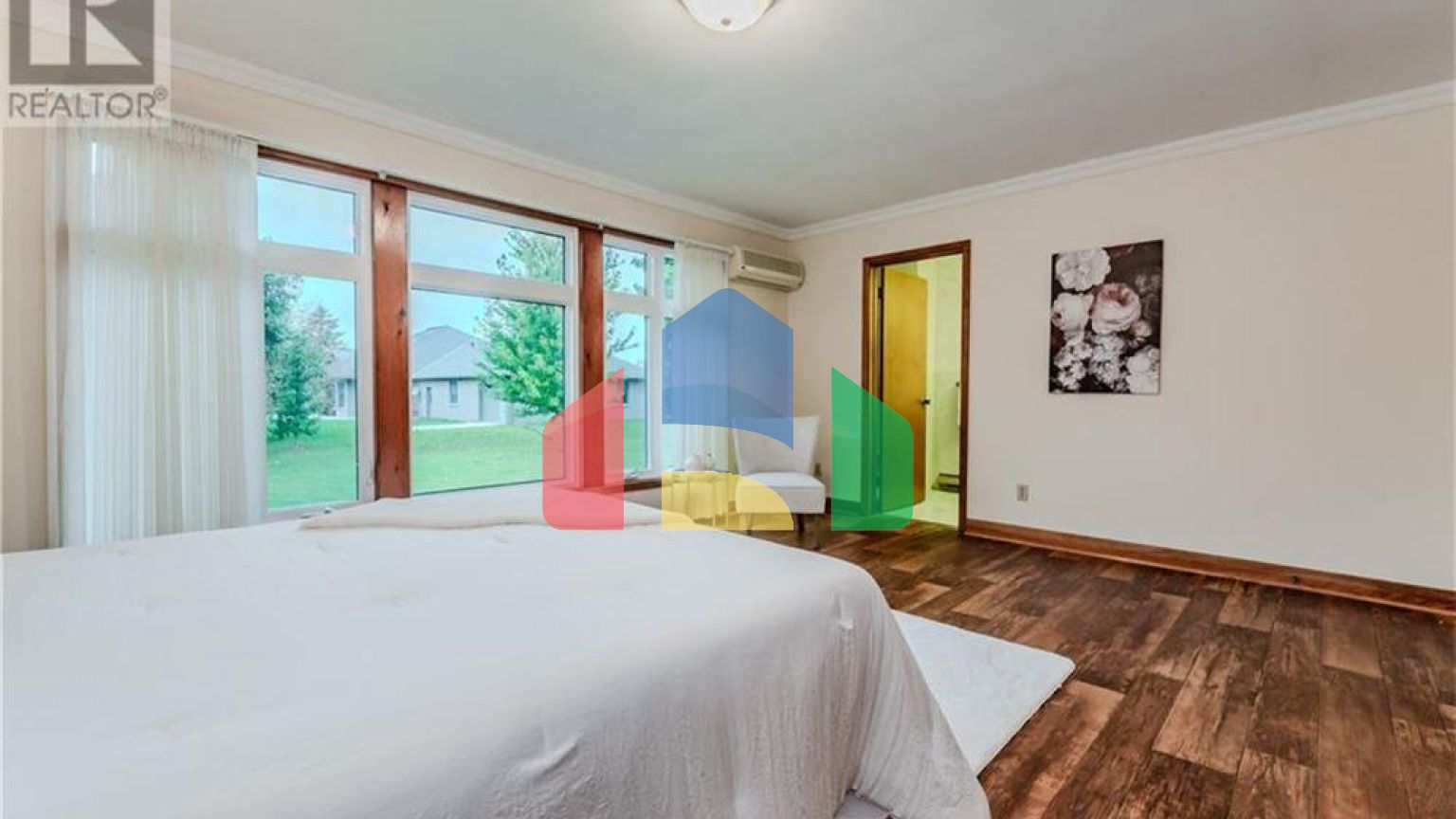 Residential - Single Family Home - Mitchell, Canada - Canada