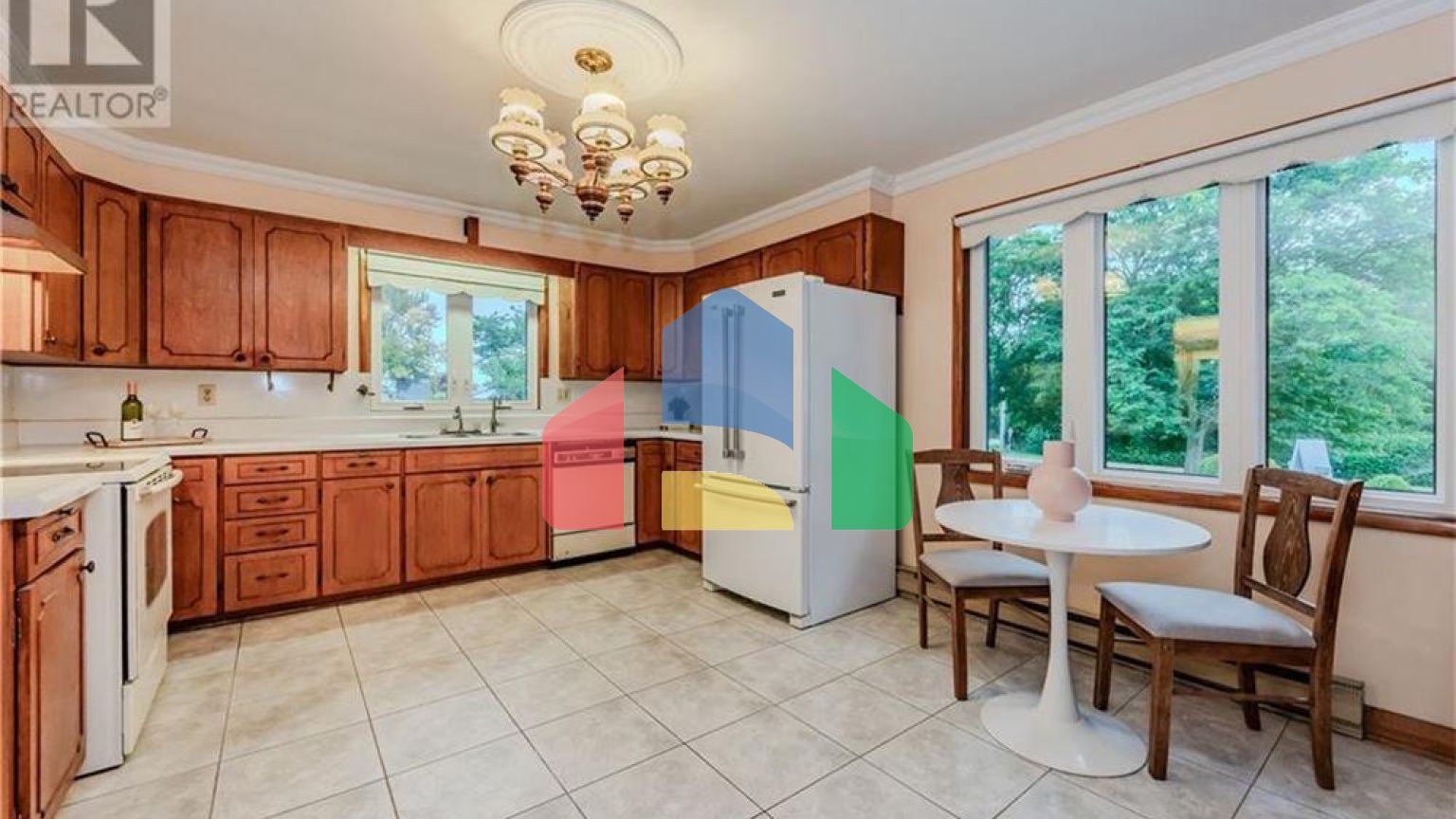 Residential - Single Family Home - Mitchell, Canada - Canada