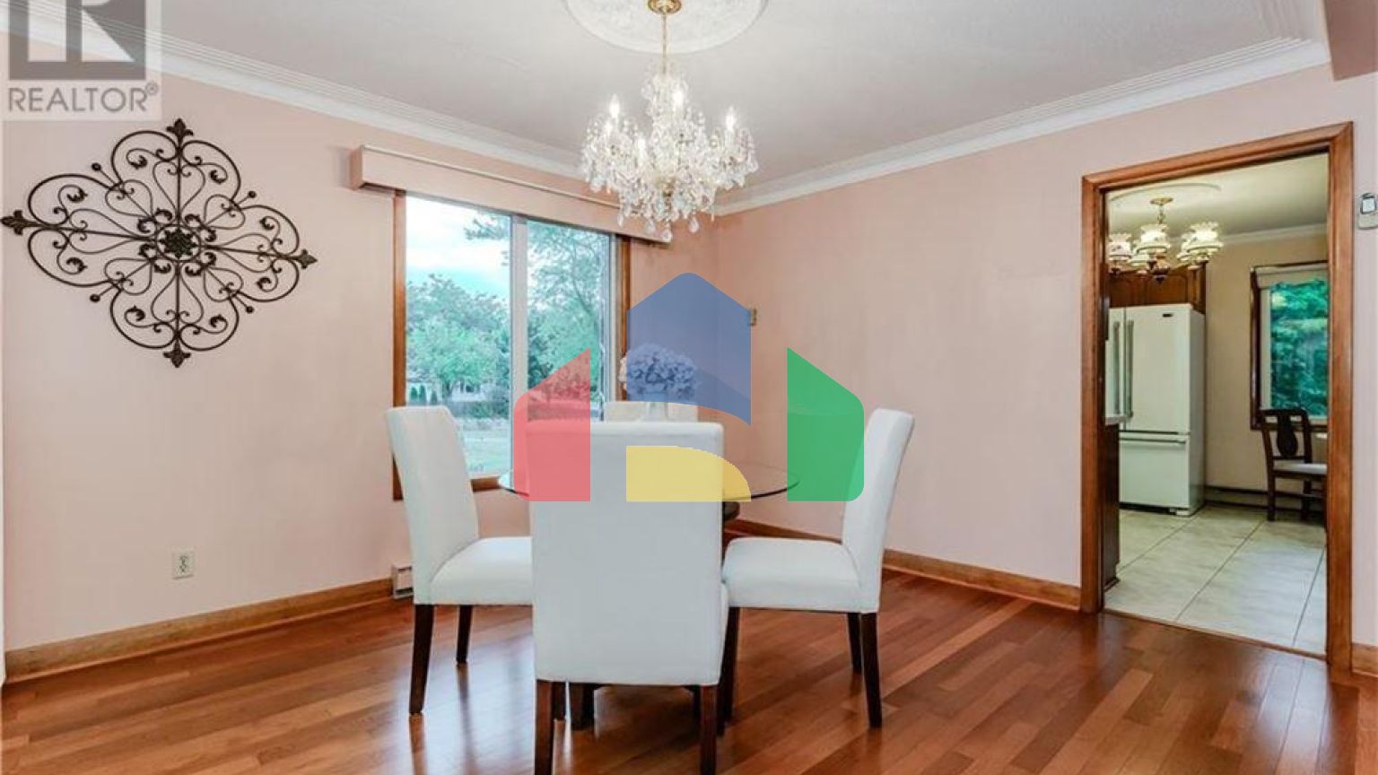 Residential - Single Family Home - Mitchell, Canada - Canada