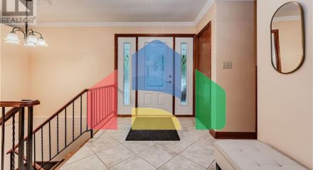 Residential - Single Family Home - Mitchell, Canada - Canada