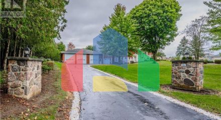 Residential - Single Family Home - Mitchell, Canada - Canada