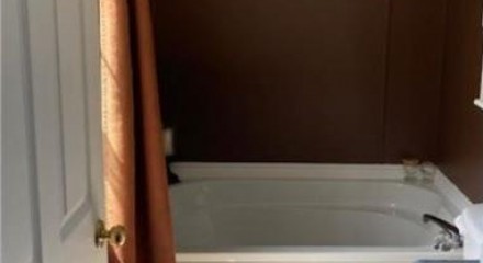 Residential - Single Family Home - Port Hawkesbury, Canada - Canada
