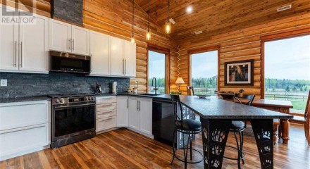 Residential - Single Family Home - Rural Mountain View County, Canada - Canada