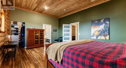 Residential - Single Family Home - Rural Mountain View County, Canada - Canada