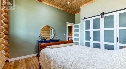 Residential - Single Family Home - Rural Mountain View County, Canada - Canada