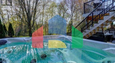 Residential - Single Family Home - Uxbridge, Canada - Canada