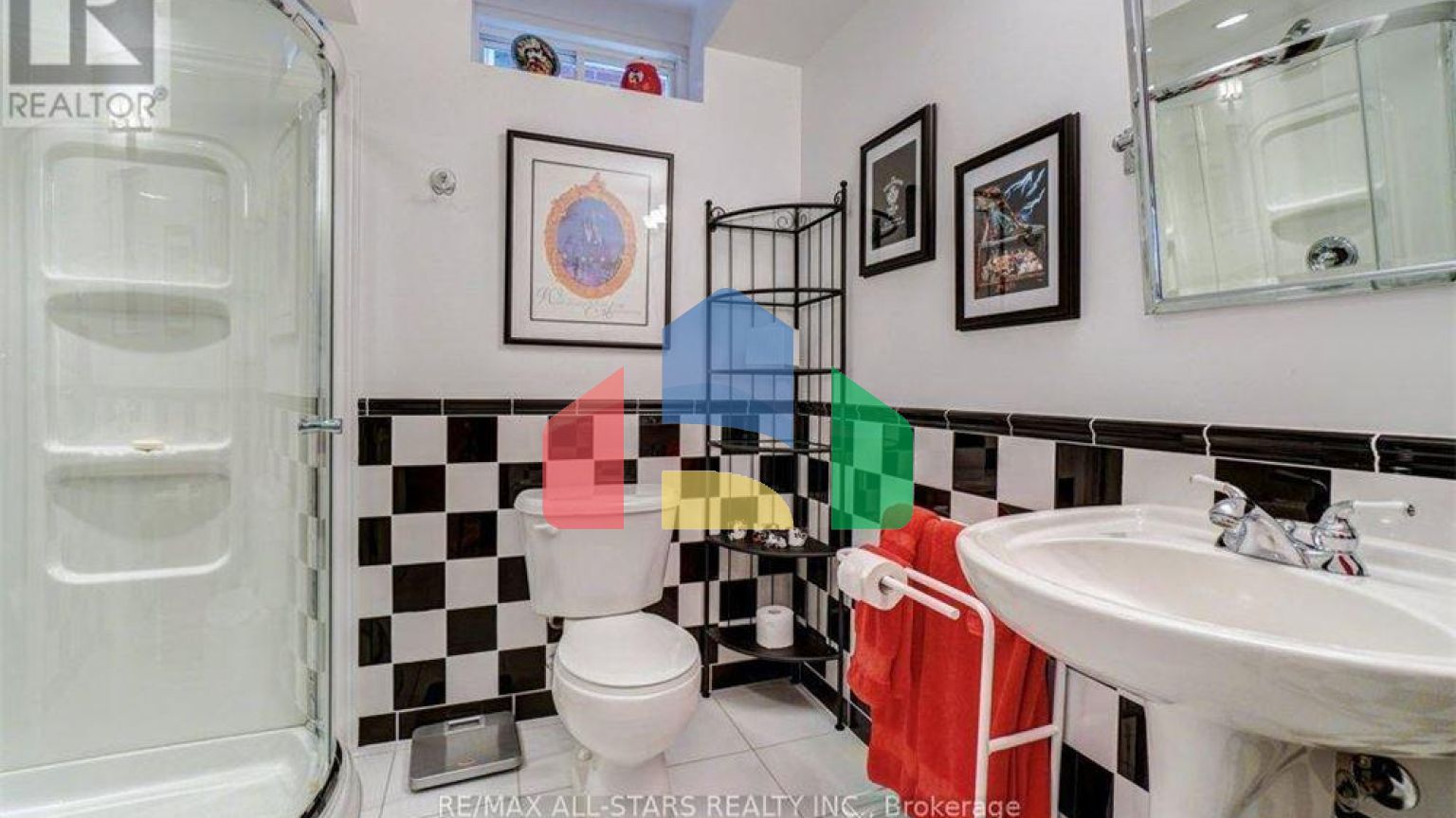 Residential - Single Family Home - Uxbridge, Canada - Canada