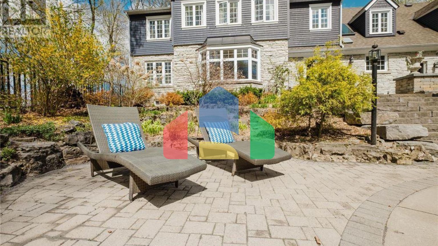 Residential - Single Family Home - Uxbridge, Canada - Canada