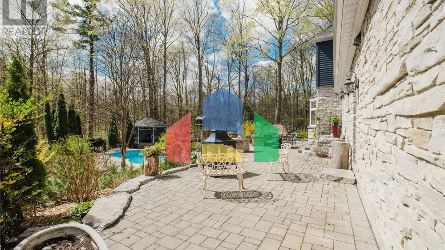 Residential - Single Family Home - Uxbridge, Canada - Canada