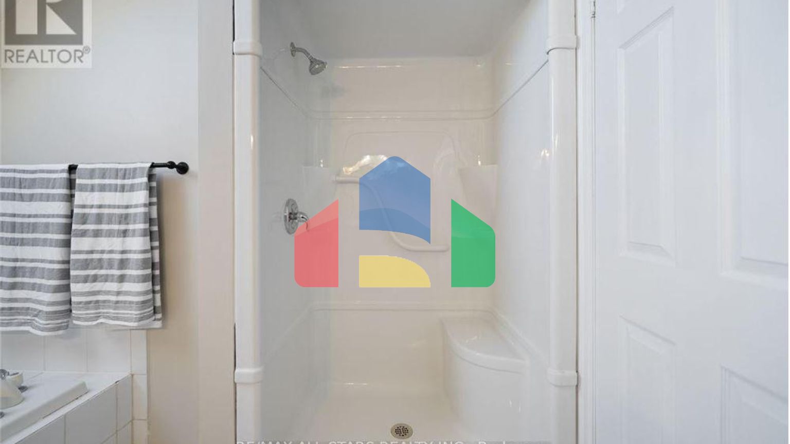 Residential - Single Family Home - Brock, Canada - Canada