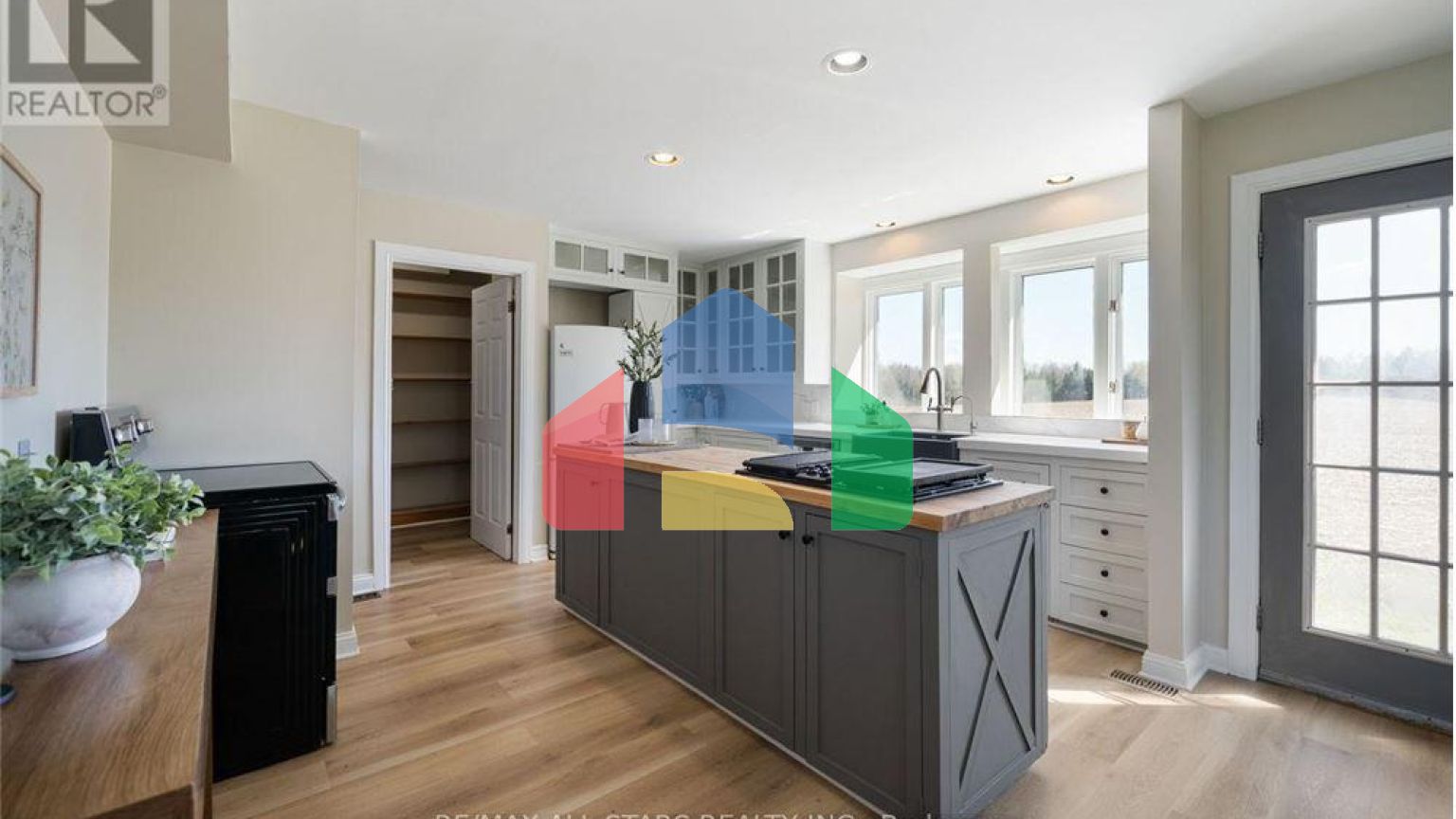 Residential - Single Family Home - Brock, Canada - Canada