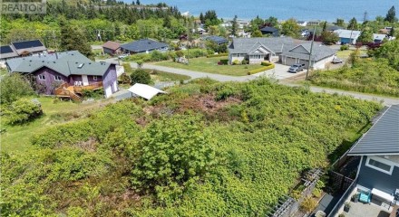 Residential - Vacant Land - Union Bay, Canada - Canada