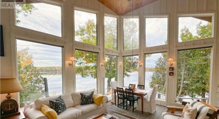 Residential - Single Family Home - Cambridge-Narrows, Canada - Canada