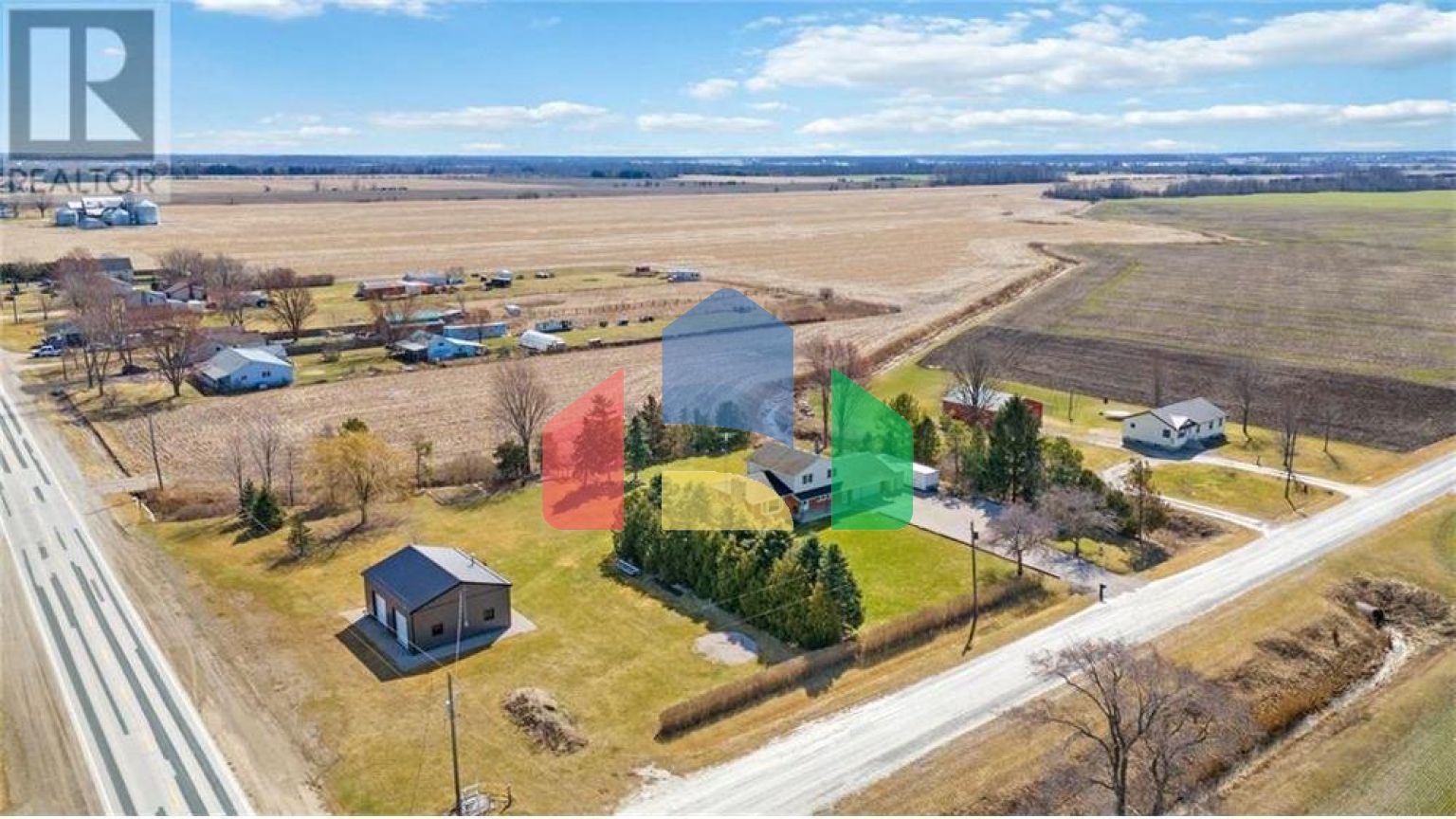 Residential - Single Family Home - Petrolia, Canada - Canada