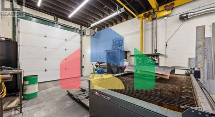 Residential - Single Family Home - Petrolia, Canada - Canada Residential - Single Family Home - Petrolia, Canada - Canada