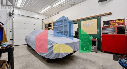 Residential - Single Family Home - Petrolia, Canada - Canada Residential - Single Family Home - Petrolia, Canada - Canada