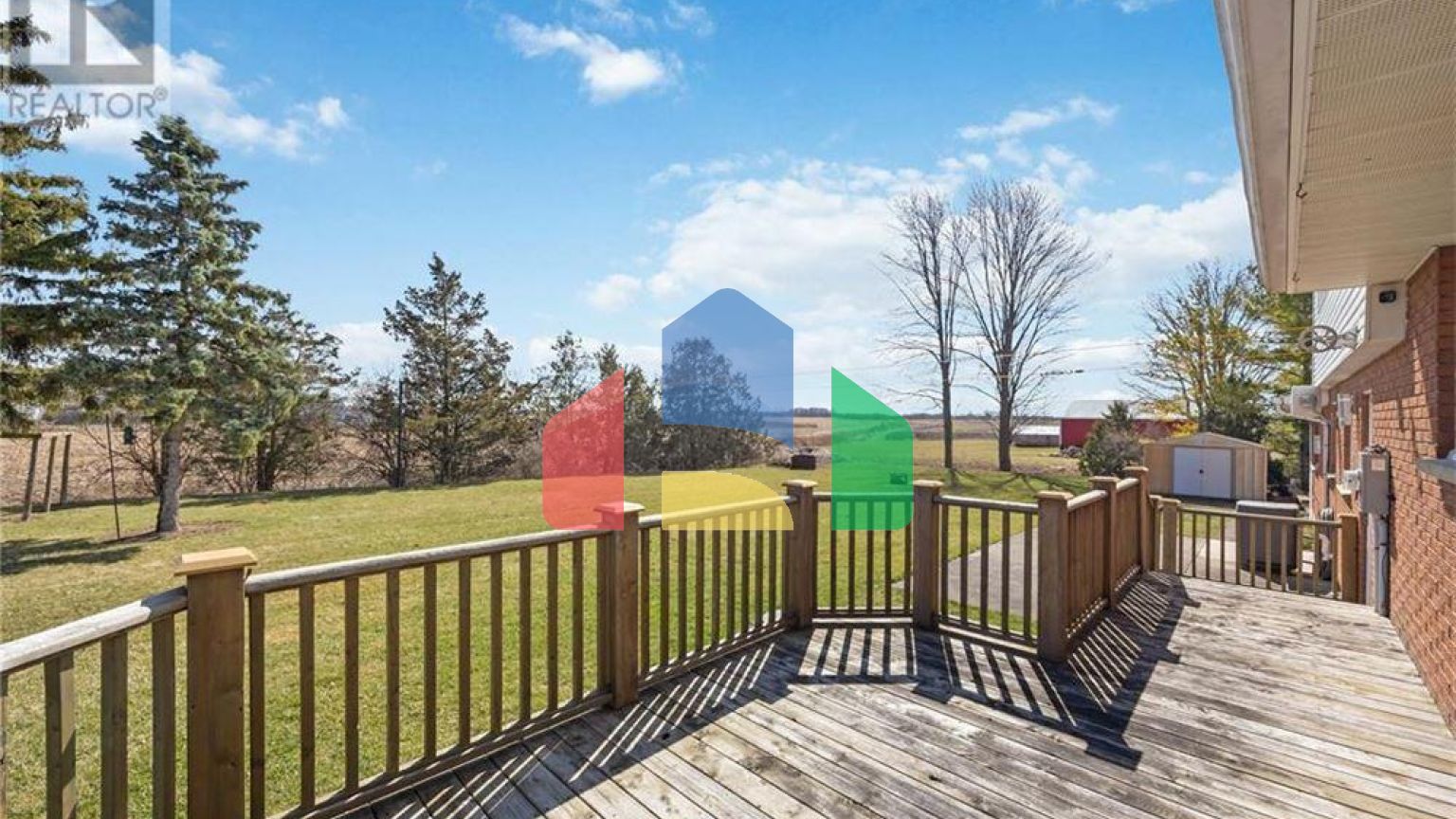 Residential - Single Family Home - Petrolia, Canada - Canada