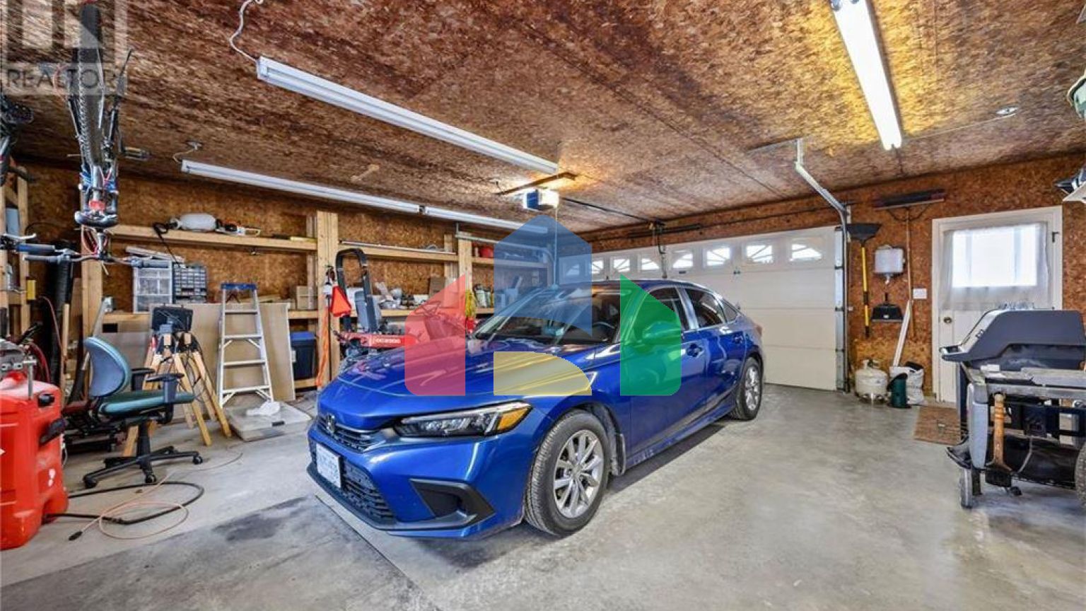 Residential - Single Family Home - Petrolia, Canada - Canada