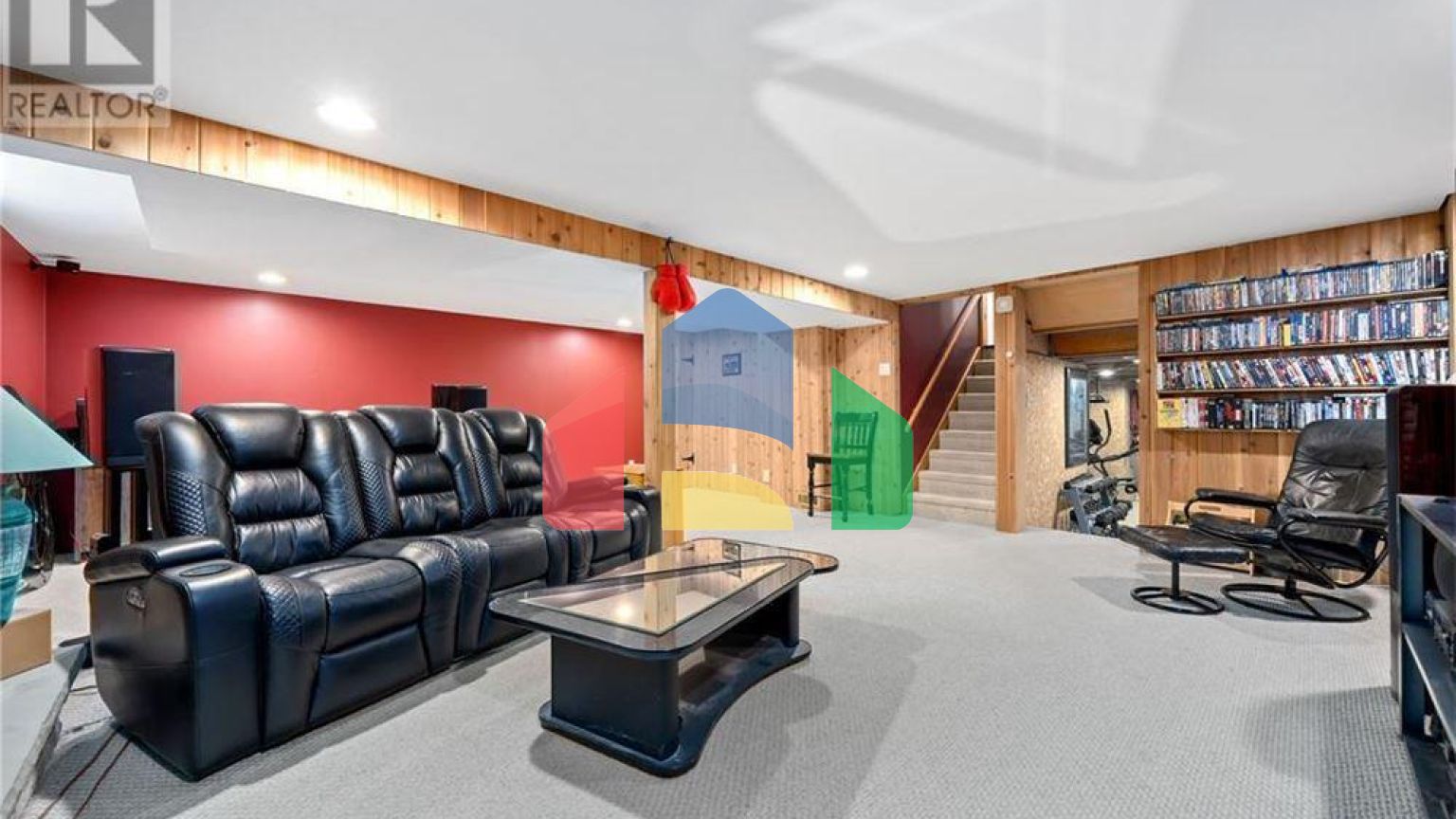 Residential - Single Family Home - Petrolia, Canada - Canada