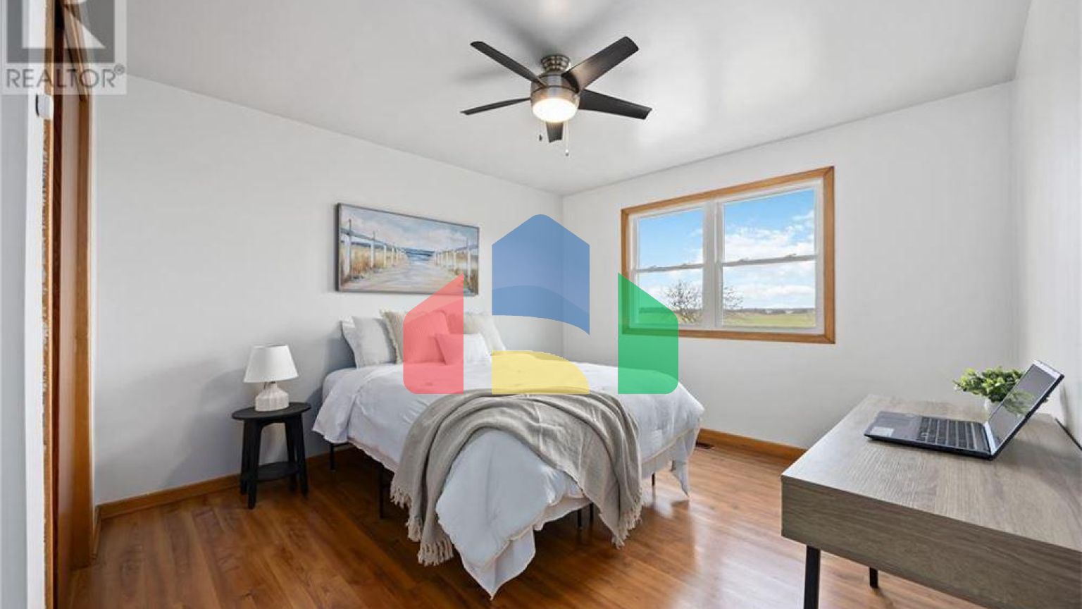 Residential - Single Family Home - Petrolia, Canada - Canada