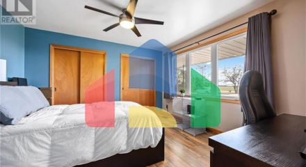 Residential - Single Family Home - Petrolia, Canada - Canada Residential - Single Family Home - Petrolia, Canada - Canada