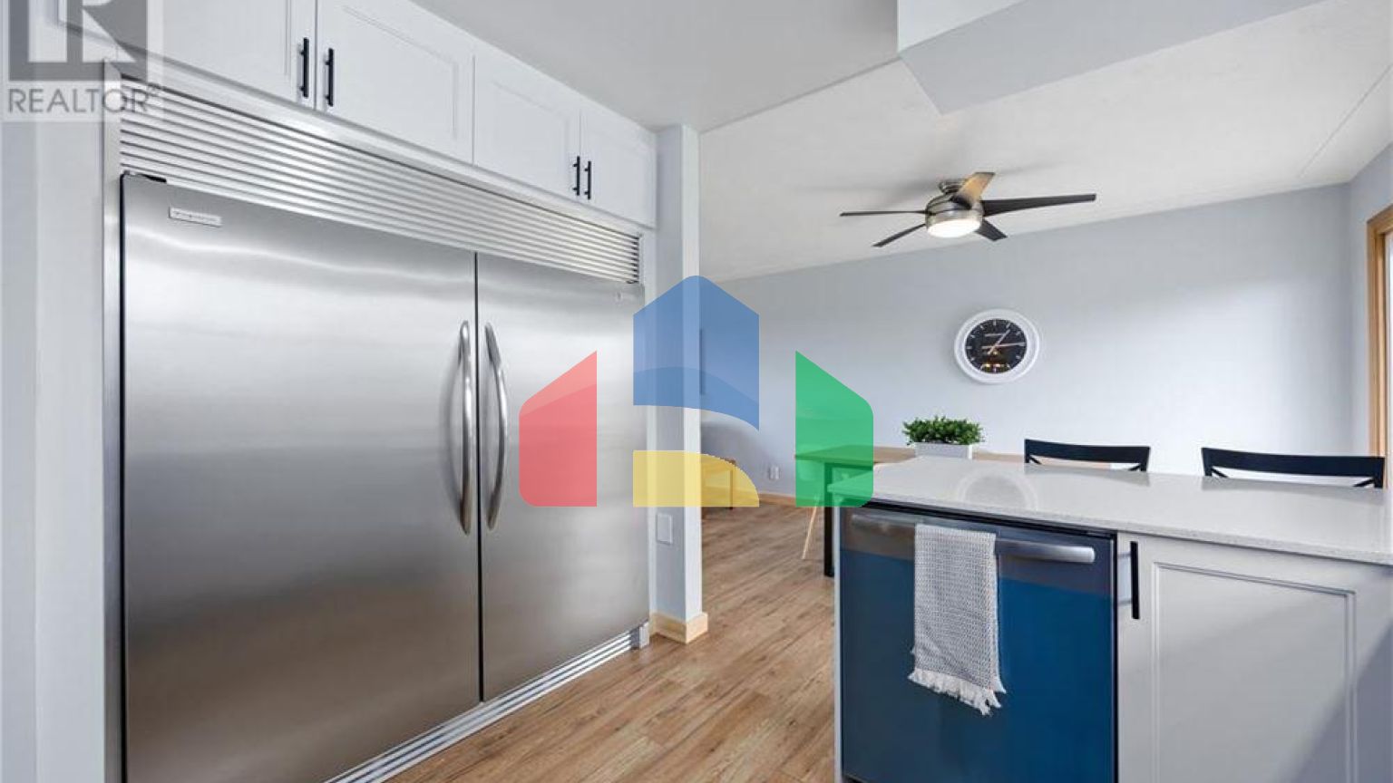 Residential - Single Family Home - Petrolia, Canada - Canada