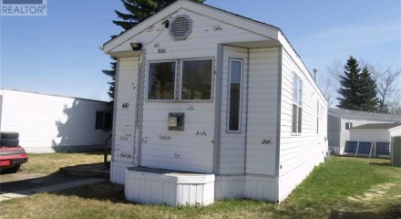 Residential - Single Family Home - Lacombe, Canada - Canada