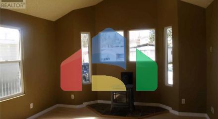 Residential - Single Family Home - Lacombe, Canada - Canada