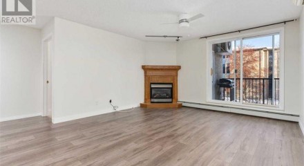 Residential - Condo/Apartment - Camrose, Canada - Canada