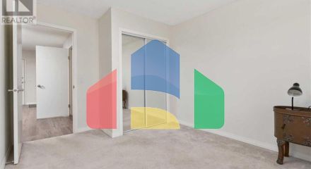 Residential - Condo/Apartment - Camrose, Canada - Canada