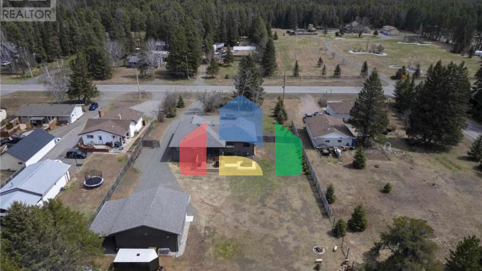 Residential - Single Family Home - Lyn, Canada - Canada