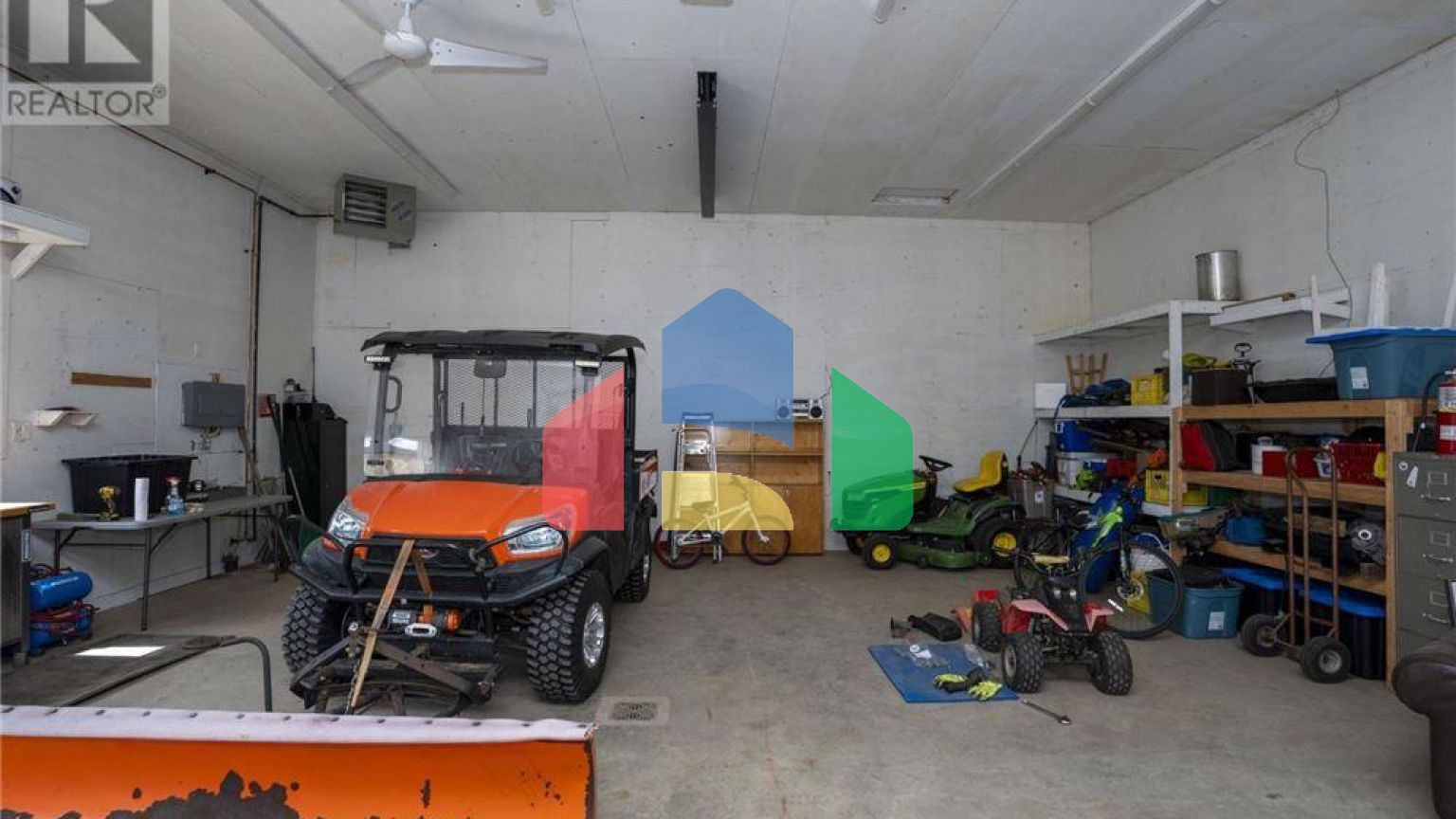 Residential - Single Family Home - Lyn, Canada - Canada