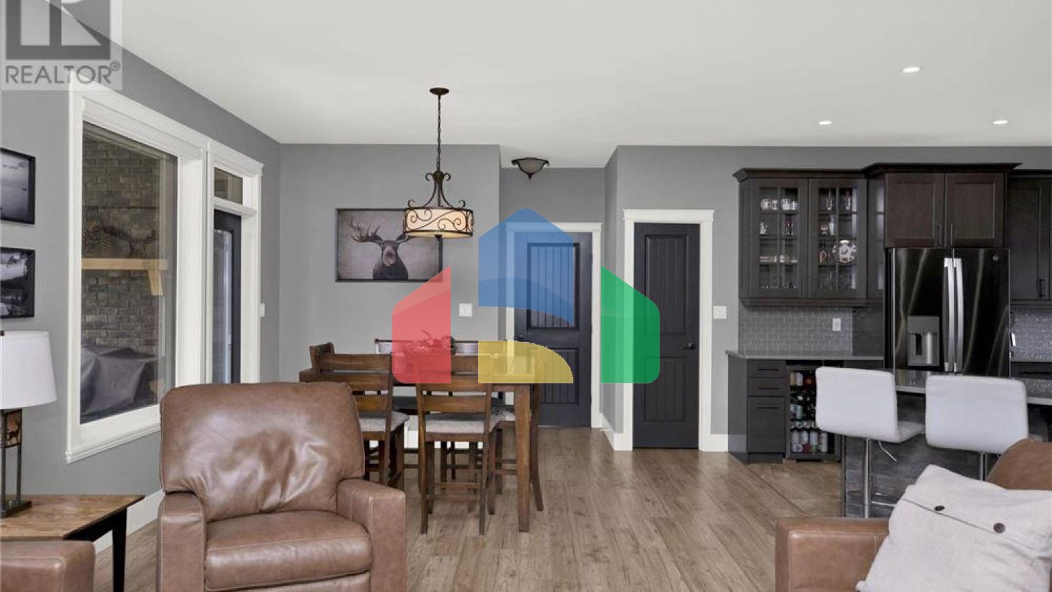 Residential - Single Family Home - Lyn, Canada - Canada