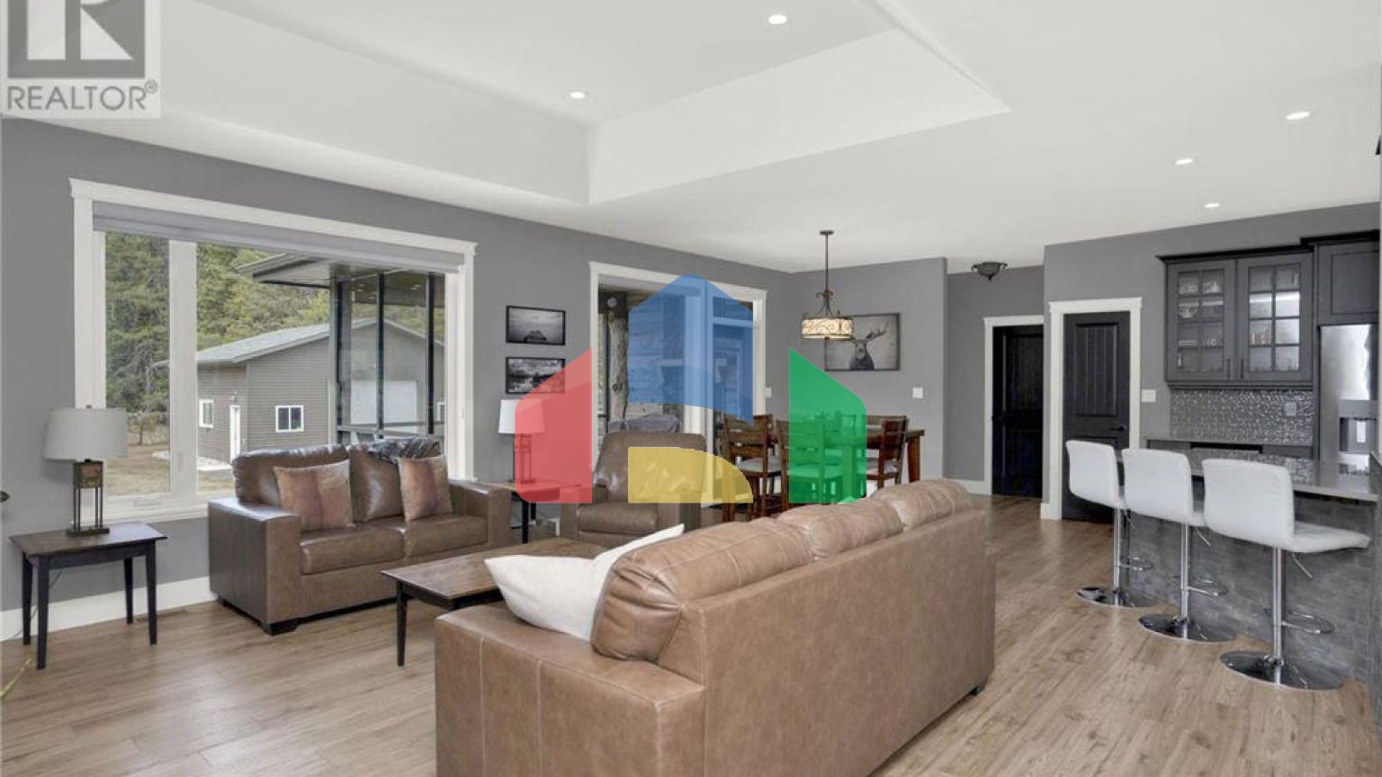 Residential - Single Family Home - Lyn, Canada - Canada