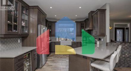 Residential - Single Family Home - Lyn, Canada - Canada