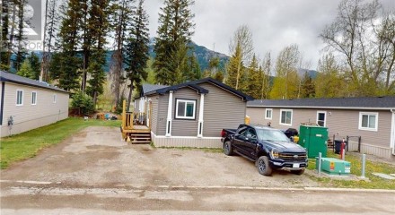 Residential - Single Family Home - Elkford, Canada - Canada