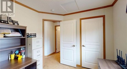 Residential - Single Family Home - Elkford, Canada - Canada