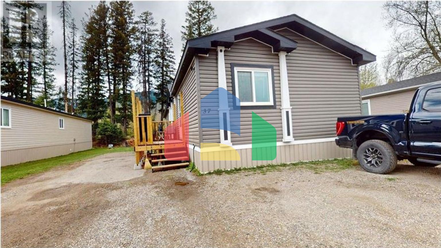 Residential - Single Family Home - Elkford, Canada - Canada