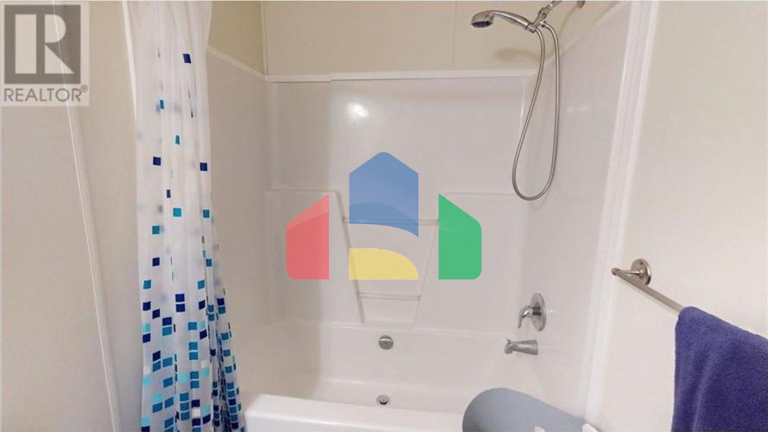 Residential - Single Family Home - Elkford, Canada - Canada