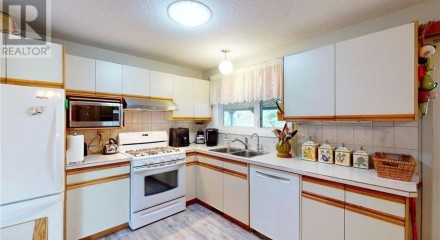 Residential - Single Family Home - Elkford, Canada - Canada