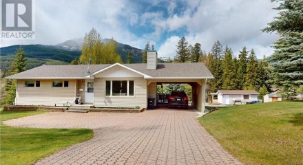 Residential - Single Family Home - Elkford, Canada - Canada