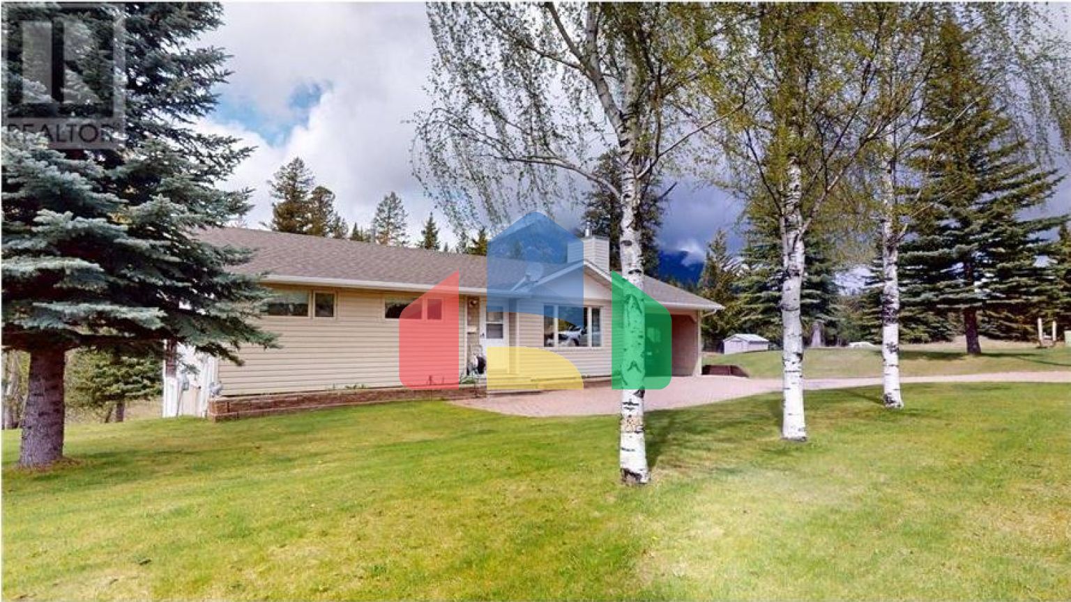 Residential - Single Family Home - Elkford, Canada - Canada