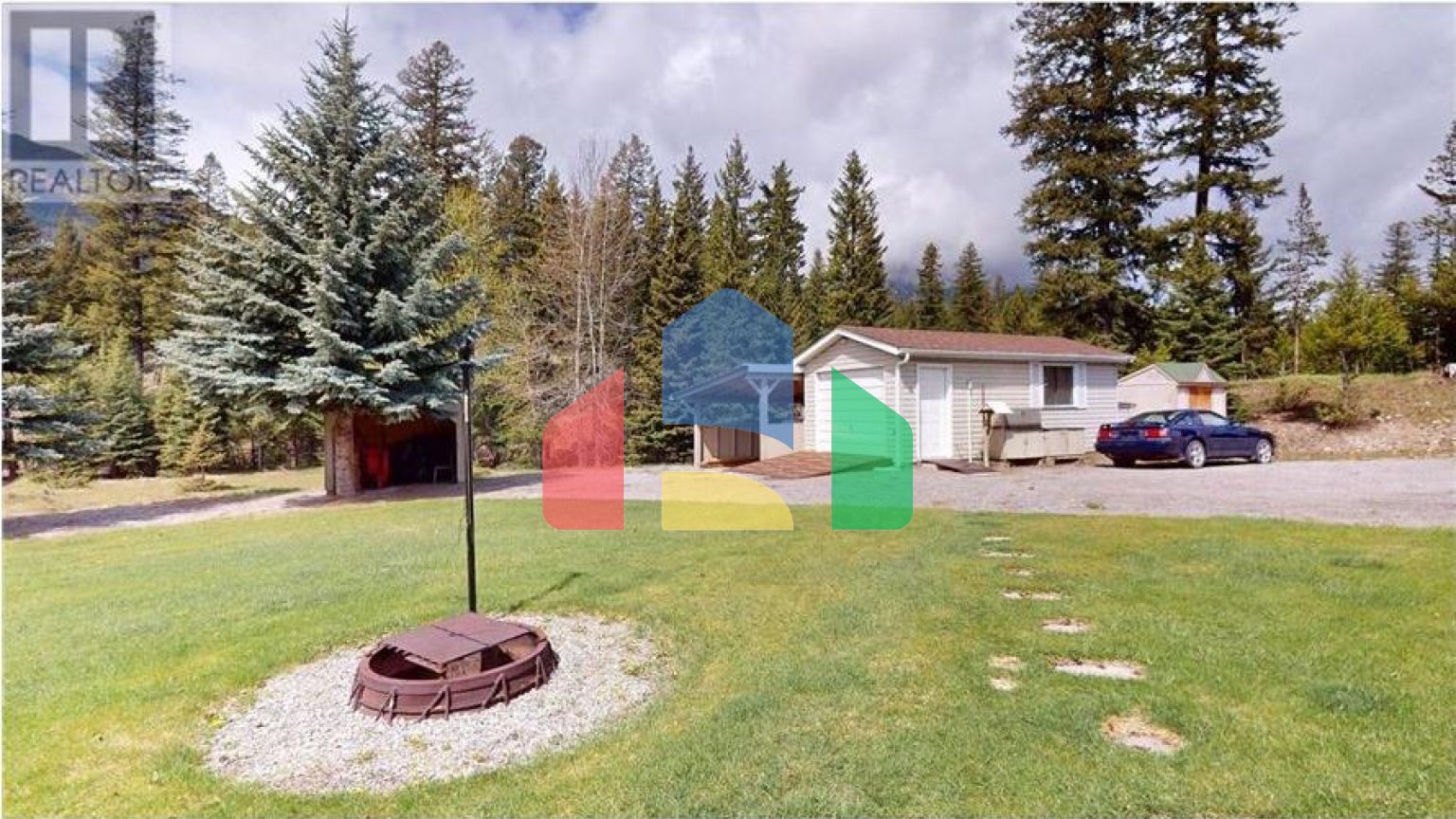 Residential - Single Family Home - Elkford, Canada - Canada