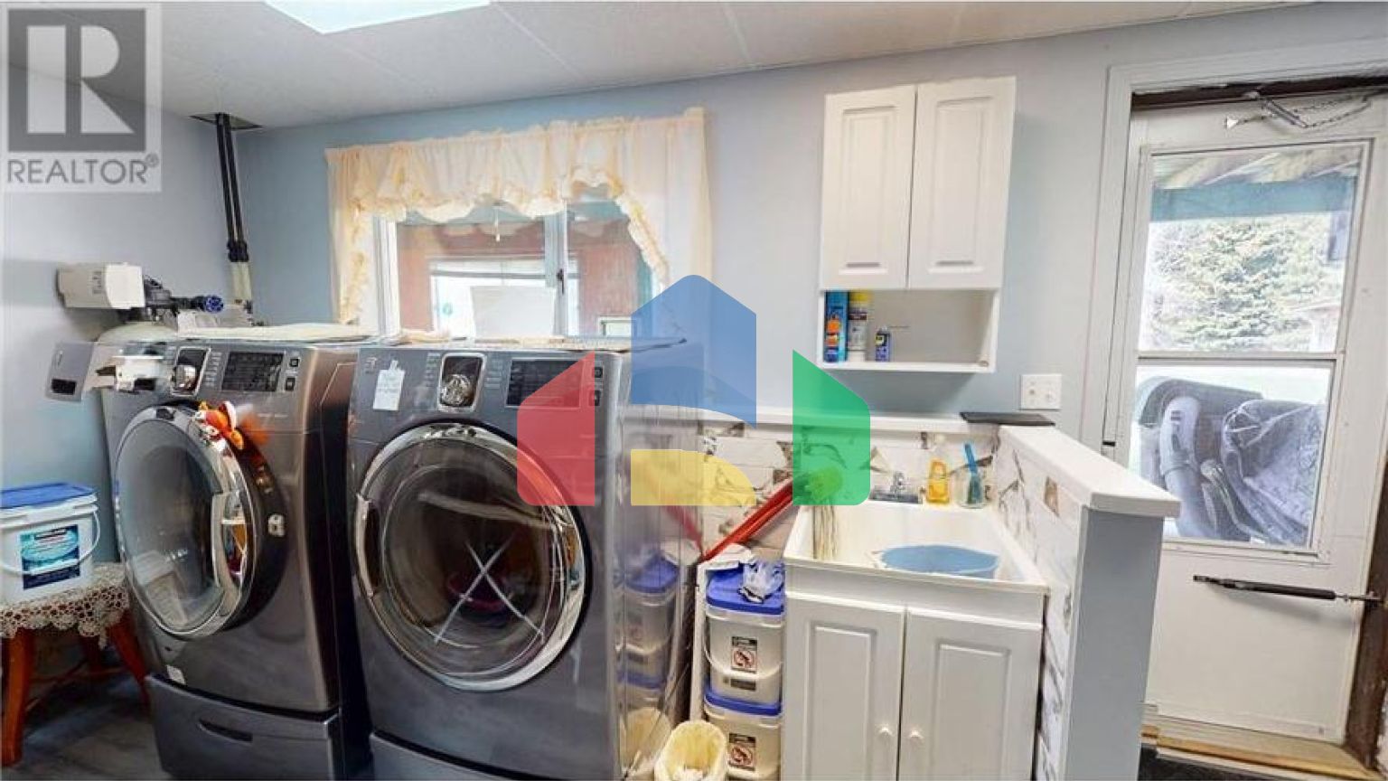 Residential - Single Family Home - Elkford, Canada - Canada