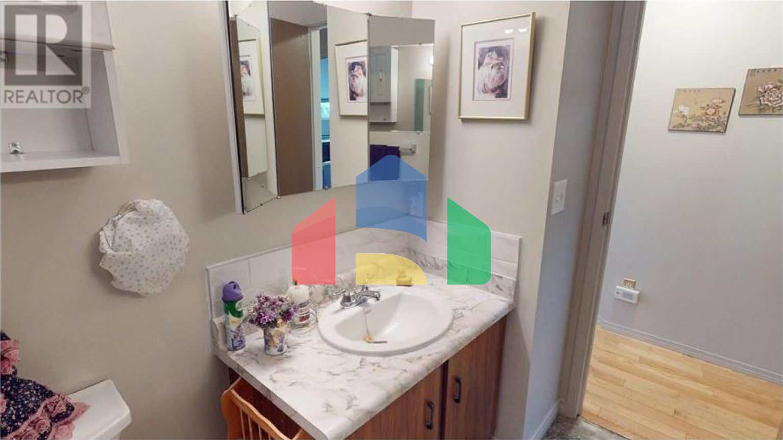 Residential - Single Family Home - Elkford, Canada - Canada