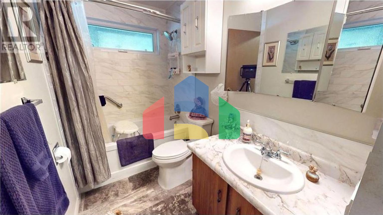 Residential - Single Family Home - Elkford, Canada - Canada