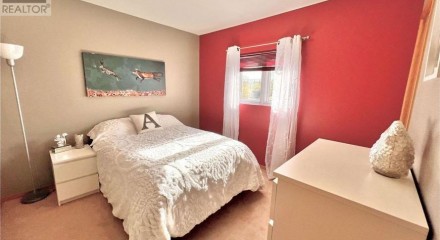 Residential - Single Family Home - Kenora, Canada - Canada
