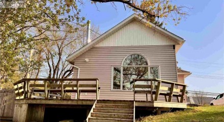 Residential - Single Family Home - Kenora, Canada - Canada